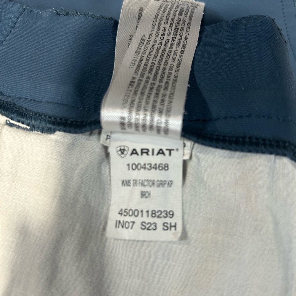 Ariat Tri Factor Wms S 26R Breeches Equestrian Horse Riding Beautiful Condition! - Picture 5 of 6